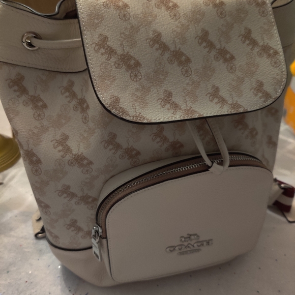 Coach Handbags - Coach Jes Backpack 🎒